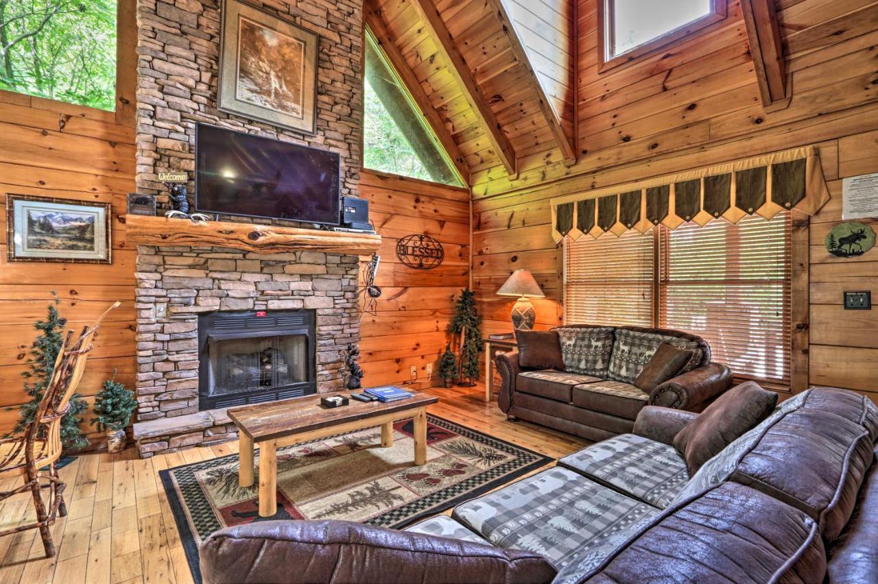 Pigeon Forge Getaway With Covered Patio And Hot Tub! Екстер'єр фото
