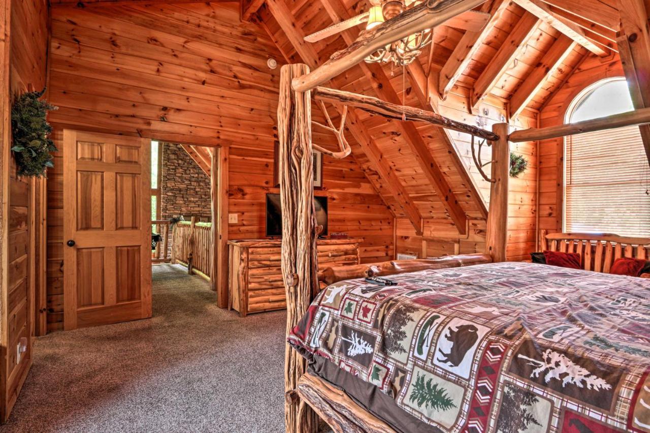 Pigeon Forge Getaway With Covered Patio And Hot Tub! Екстер'єр фото