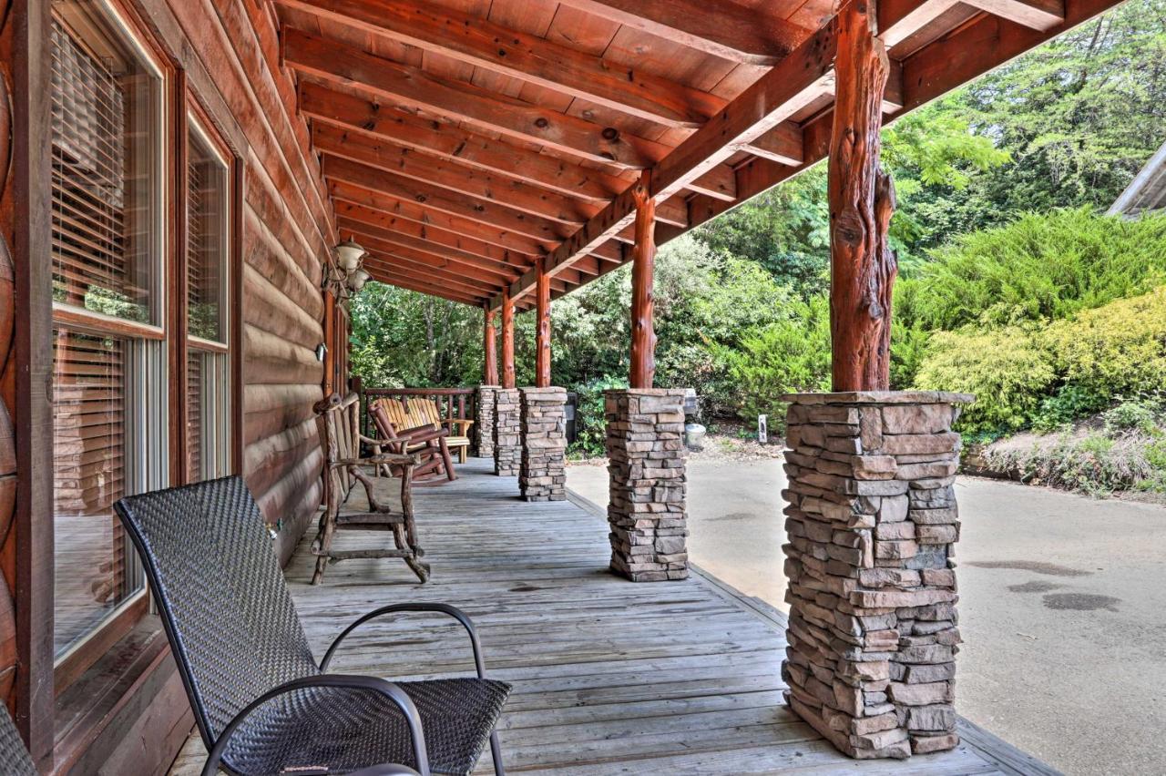 Pigeon Forge Getaway With Covered Patio And Hot Tub! Екстер'єр фото