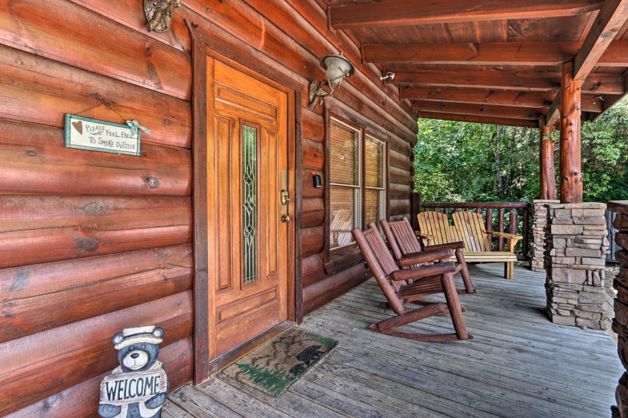 Pigeon Forge Getaway With Covered Patio And Hot Tub! Екстер'єр фото